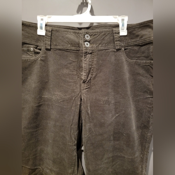 LANE BRYANT Corduroy Boot Cut Pants Size 18 - Picture 4 of 13